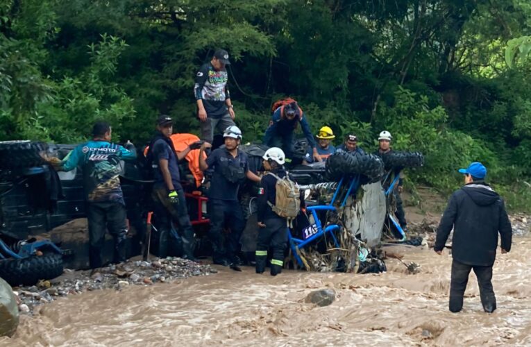 Creciente del río en Apango arrastra a 3 participantes del really “Acapulcazo”