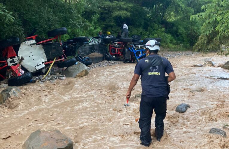 Hallan muertas a las tres personas que arrastró la creciente del río en Apango; participaban en el Rally “Acapulcazo”