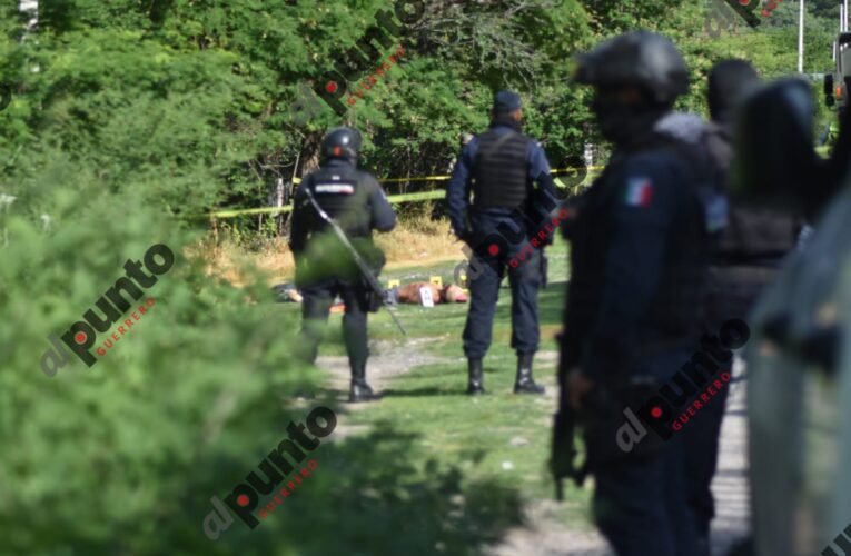 Hallan a 2 hombres asesinados a balazos y navajazos en el municipio de Eduardo Neri