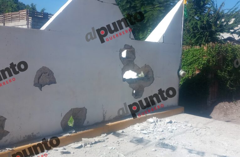 Explosión de una bodega de pirotecnia en comunidad de Tlapa deja a una mujer lesionada.