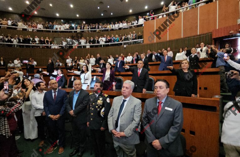 Rinden protesta diputados de la 64 legislatura; Morena representa el grupo mayoritario