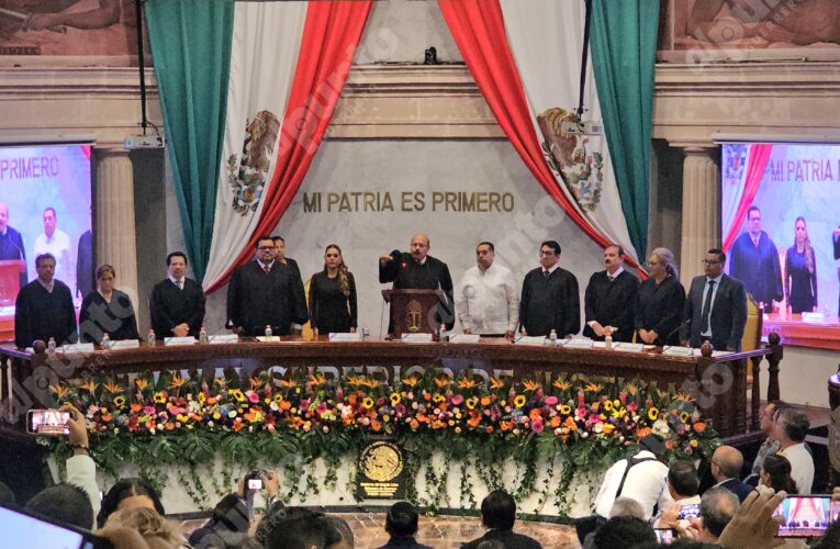 Toma protesta Ricardo Salinas como presidente del Tribunal Superior de Justicia de Guerrero