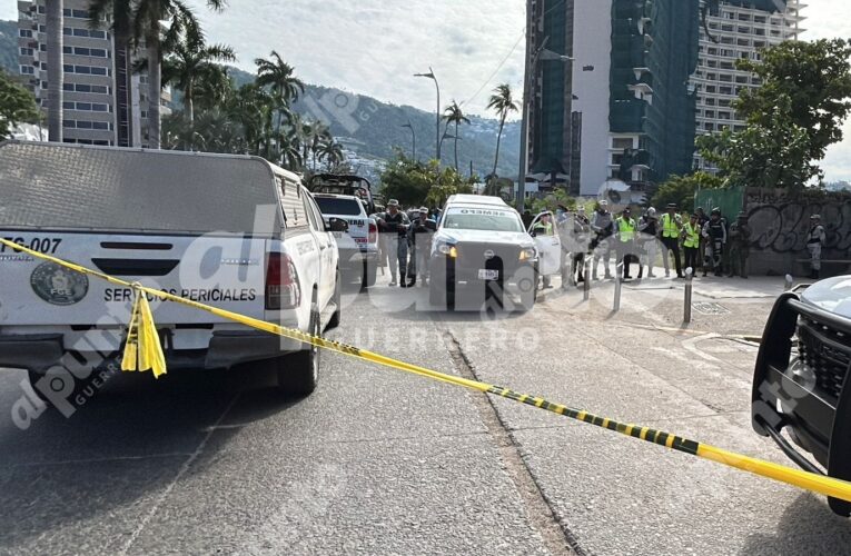 Dejan restos humanos dentro de un vehículo cerca de la Base Naval en Acapulco