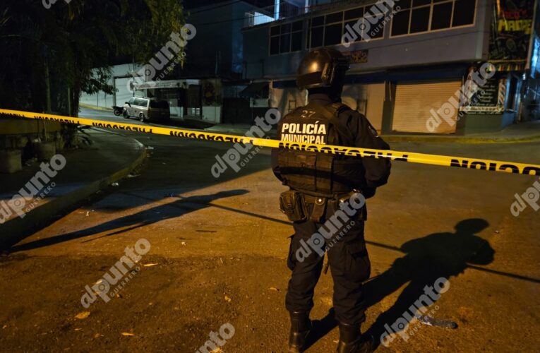 Matan a balazos a un hombre afuera de una negocio de micheladas en Chilpancingo