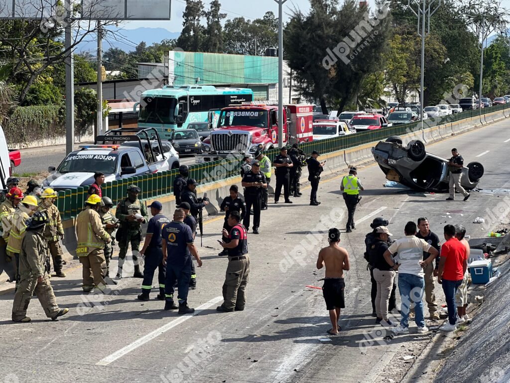 Una mujer sin vida y 17 heridos deja un choque en el bulevar Vicente ...