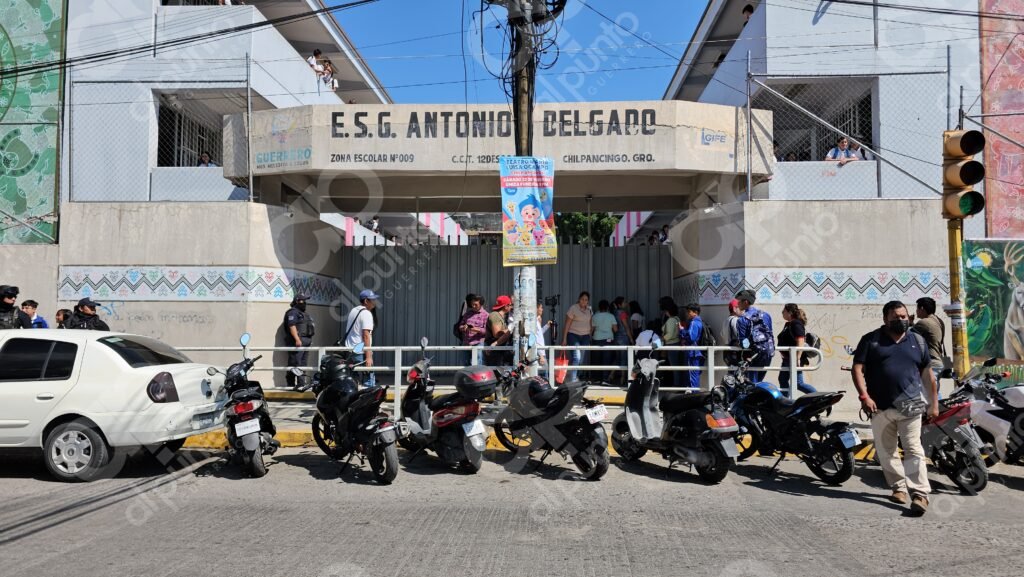 Suspenden clases en turno matutino de secundaria de Chilpancingo por ...