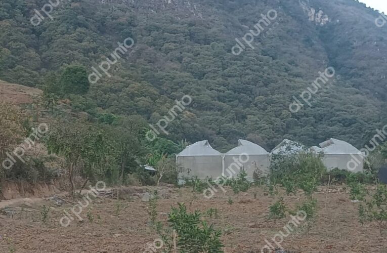 Muere hombre al caer a un barranco en Azinyahualco cuando huía de la SEDENA