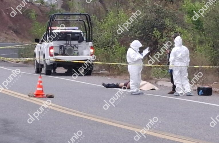 Hallan a hombre asesinado y con huellas de tortura en el nuevo libramiento a Tixtla.
