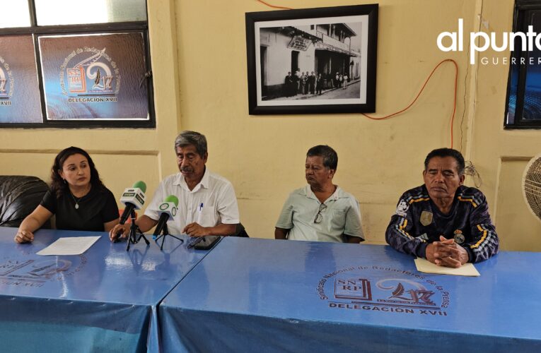 A 8 meses del huracán John siguen sin agua 6 colonias de Chilpancingo, denuncian.