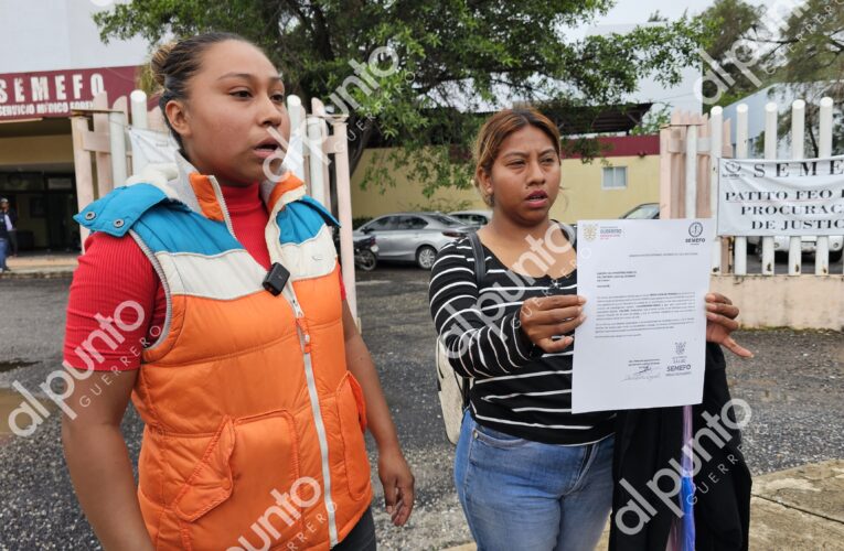 Semefo se niega a darles el cuerpo de joven hallado sin vida hace una semana en Chilpancingo.
