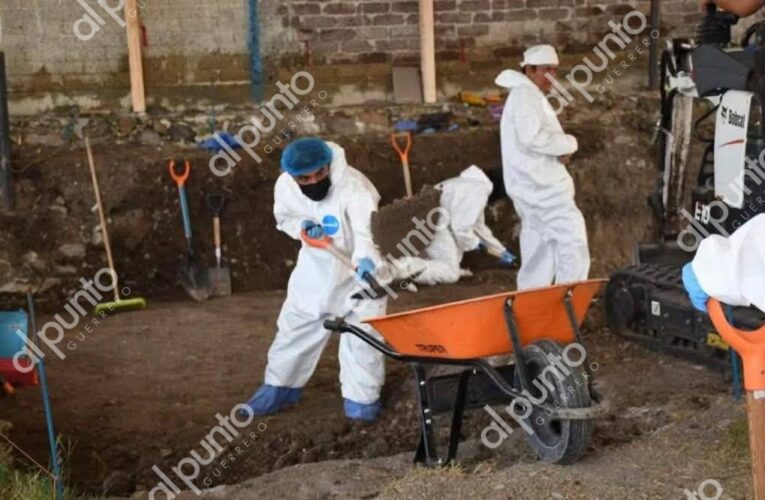 Colectivo María Herrera buscará a sus desaparecidos entre los cuerpos hallados en una fosa clandestina en Morelos.