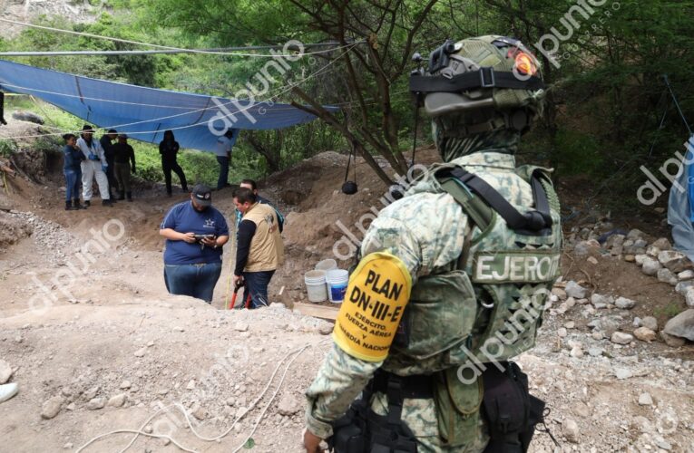 Denuncian reducción de seguridad en búsqueda de restos en fosa clandestina en Zumpango