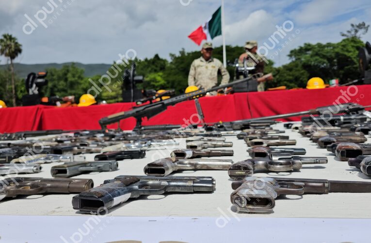 Destruye Sedena 330 armas decomisadas al crimen organizado en Guerrero