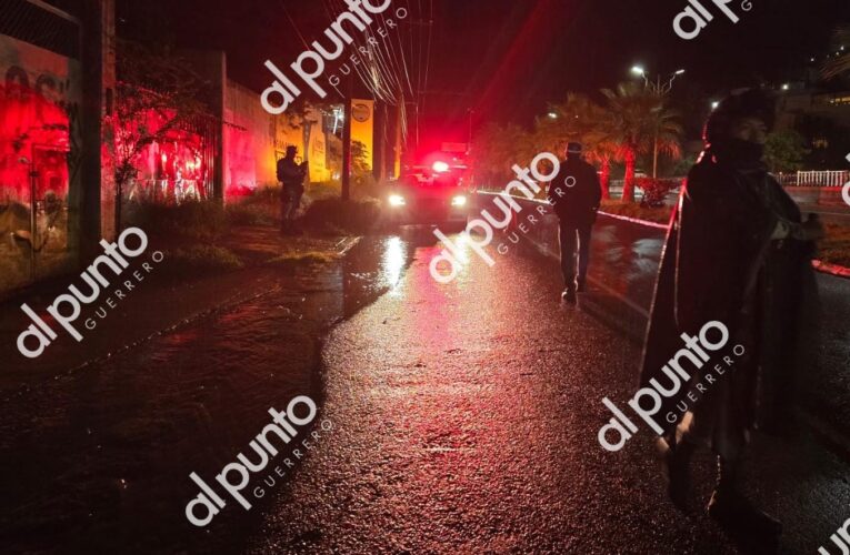 Muere motociclista tras derrapar en el bulevar Vicente Guerrero, en Chilpancingo