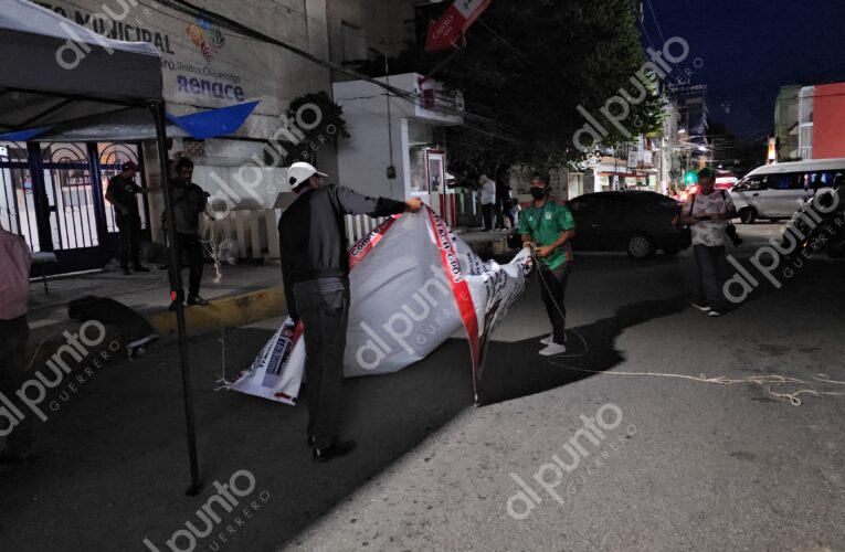 Culmina bloqueo y toma del ayuntamiento tras 9 días de paro en Chilpancingo