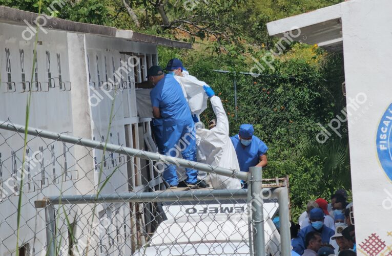 Trasladan cuerpos de Salvadoreños y Guatemaltecos que irrumpieron en Tecpan en 2024, al Cementerio Estatal Forense