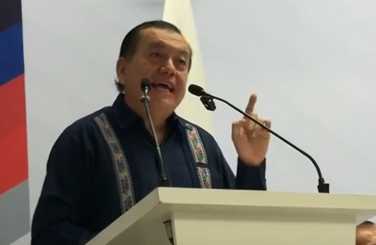 Rector de la UAGRO anuncia acarreo de más de 5 mil universitarios en apoyo de la presidenta