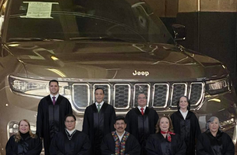 Ministros ya no usarán camionetas de lujo blindadas adquiridas recientemente