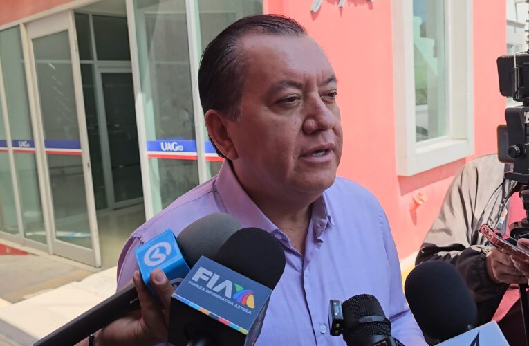 Rector descarta violencia en desaparición de estudiantes de la UAGro