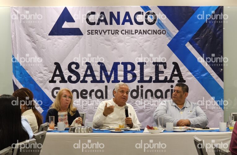 Mil 500 millones de pesos dejan pérdidas por bloqueos en la autopista y éxodo de familias: CANACO