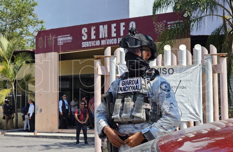 Bajo vigilancia, entregarán en Chilpancingo los cuerpos de funcionarios de Ayutla