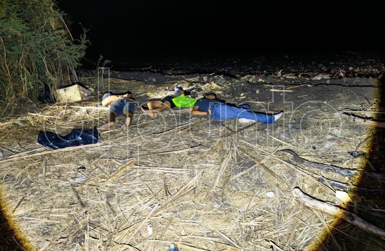 Hallan a dos hombres y una mujer maniatados y ejecutados a orilla de la Iguala-Teloloapan