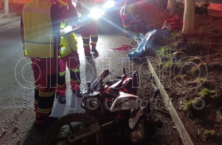 Muere repartidor de Rappi tras chocar contra un árbol, al sur de Chilpancingo