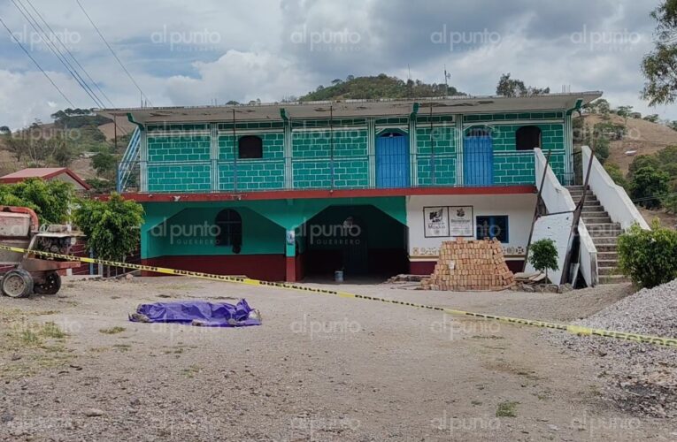 Hallan a cinco hombres y una mujer asesinados en Xicotlán, Alcozacán y Mezcaltepec