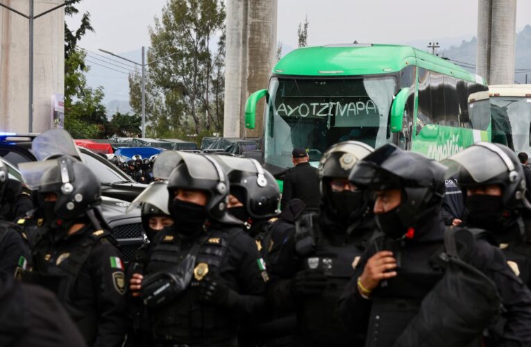 Segob decomisa explosivos tras operativo a autobuses de Ayotzinapa y CNTE en Tlalpan