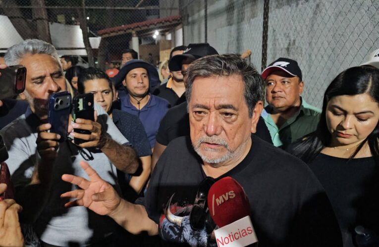 Félix Salgado deja en Morena la definición sobre su posible candidatura para 2027; asegura que no contempla otro escenario