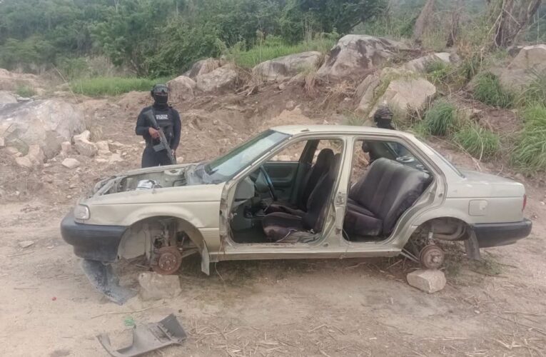 Presume SSP de Guerrero recuperación de un vehículo con reporte de robo