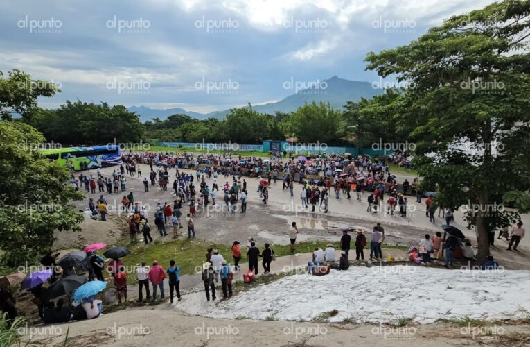 Amagan Pueblos de la Sierra de Chilpancingo  con bloquear carreteras y armarse para defender sus comunidades