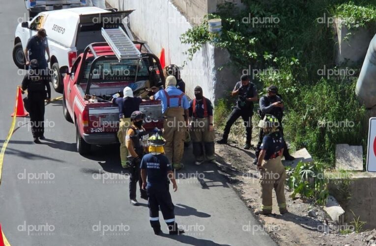 Hallan a un hombre muerto en un canal pluvial al sur de Chilpancingo