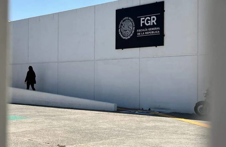 Detienen al secretario de Seguridad Pública de Coyuca de Benítez y a cuatro policías en Acapulco