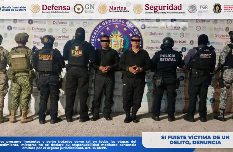 Detienen a dos policías municipales de Acapulco por homicidio calificado