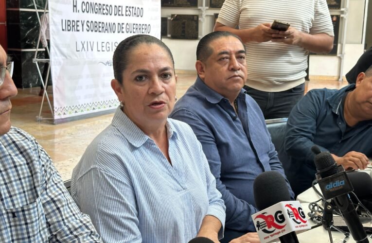 Bancada del PRI se opone a entregar la Presea Sentimientos de la Nación a López Obrador