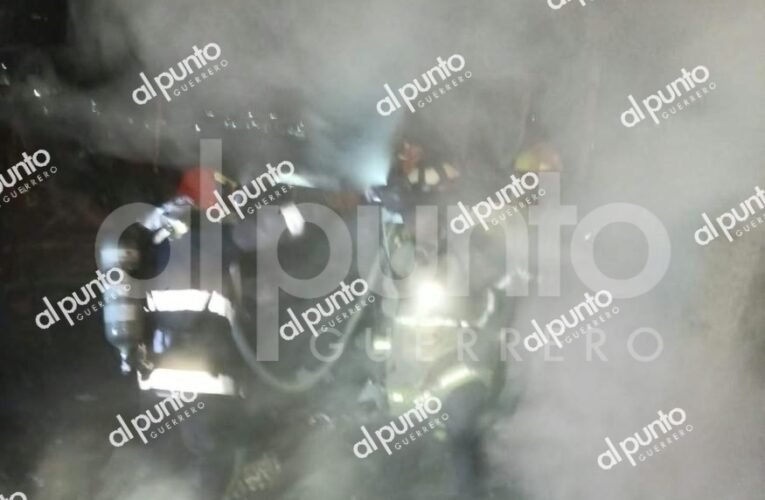 Mueren calcinados cuatro integrantes de una familia tras ataque armado en Tlapa de Comonfort