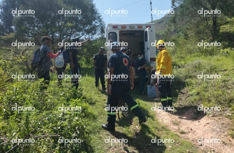 Hallan sanas y salvas a cuatro personas extraviadas en un cerro de Chilpancingo