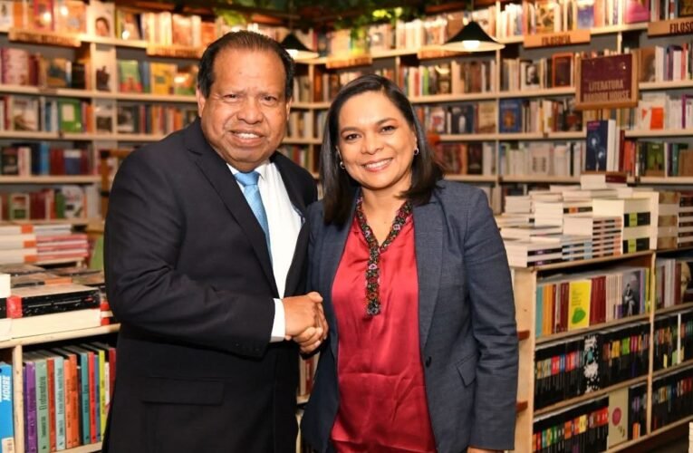 Busca Beatriz Mojica sumar a Alberto López Rosas al proyecto de Morena en Guerrero
