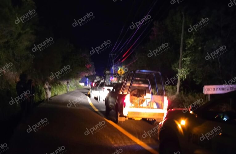 Ejecutan a joven en una brecha de terracería cerca de Jalapa, Eduardo Neri; familiares se llevan el cadáver
