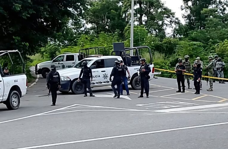 Hallan a dos hombres ejecutados en el crucero de El Terrero, en Cuajinicuilapa